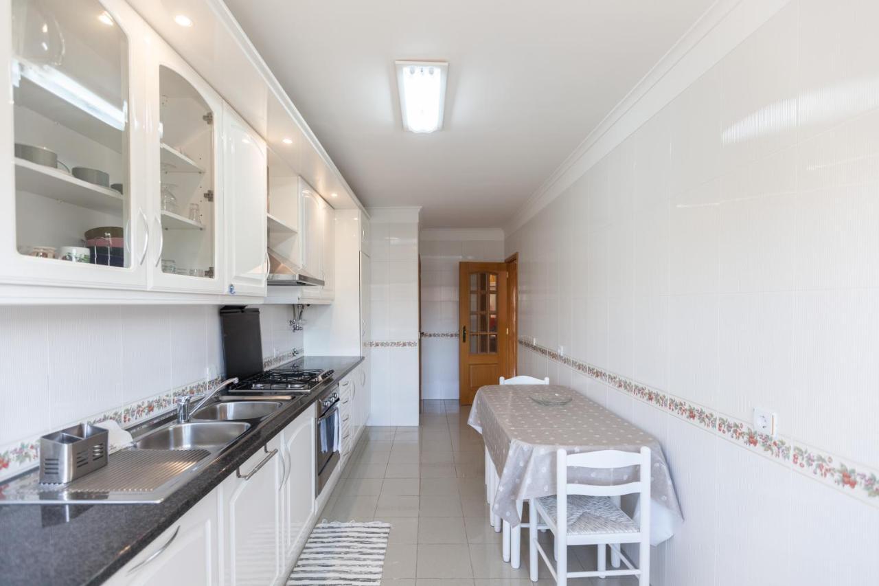 Flh Parede Family Flat With Balcony Buitenkant foto