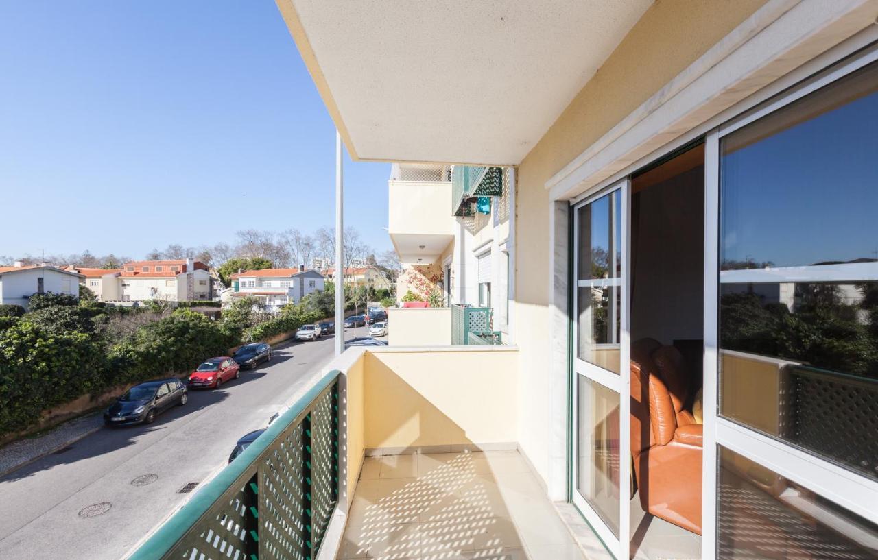 Flh Parede Family Flat With Balcony Buitenkant foto